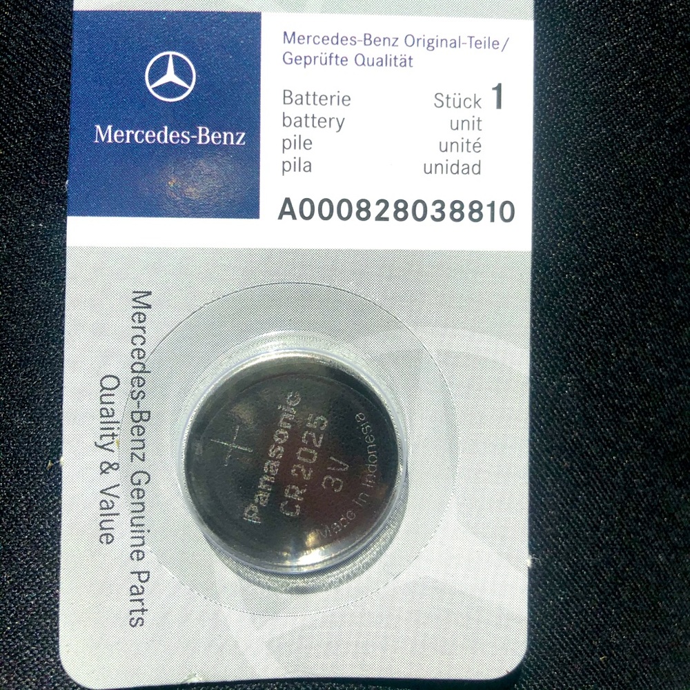 Mercedes benz Battery for Keys 🔑 💝